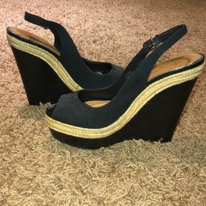 NEVER WORN Badgley Mischka Wedge